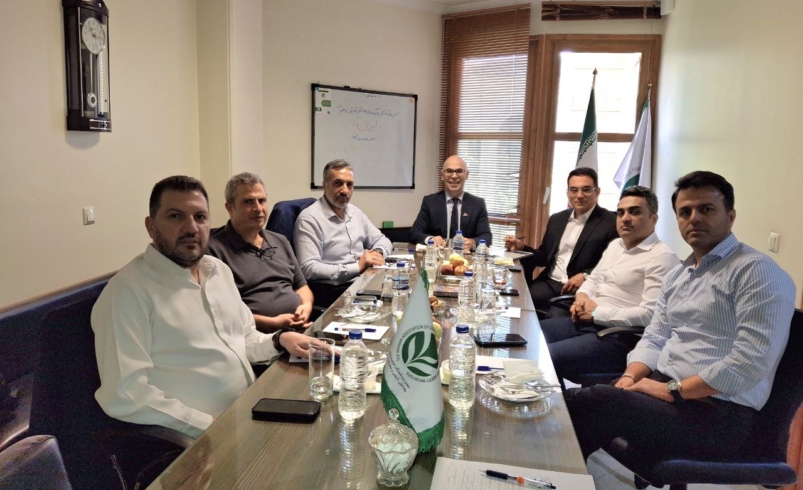 بررسی " فعالیت تولید بدون کارخانه " در جلسه هیئت مدیره انجمن